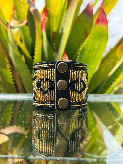 Resian | Gold & Black Beaded Watch